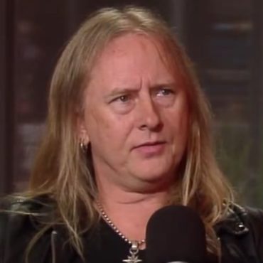 alice-in-chains-guitarist-announces-health-scare