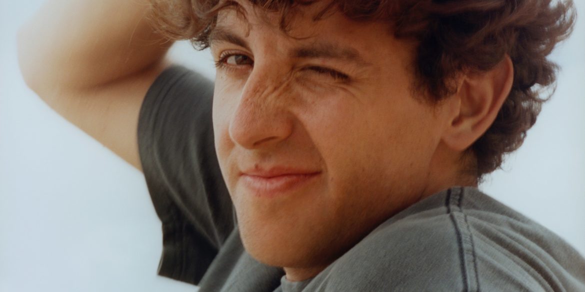 listen-to-jamie-xx’s-new-song-“let’s-do-it-again”