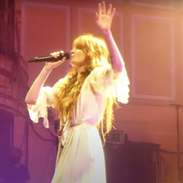 watch-florence-+-the-machine-debut-dance-fever-songs-at-newcastle-tour-opener