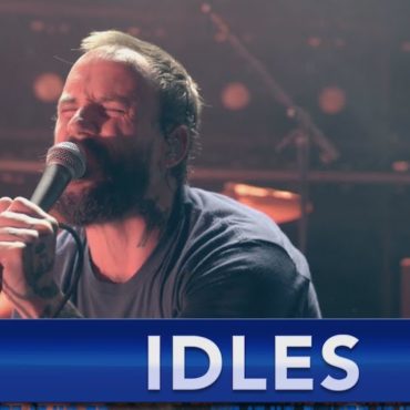 watch-idles-rip-through-“crawl”-on-colbert