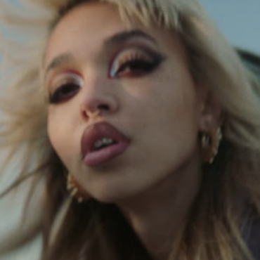 fka-twigs-shares-new-video-for-“honda”:-watch