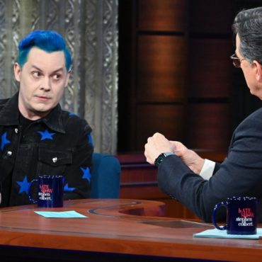 jack-white-talks-surprise-wedding-and-prince’s-camille,-performs-on-colbert:-watch