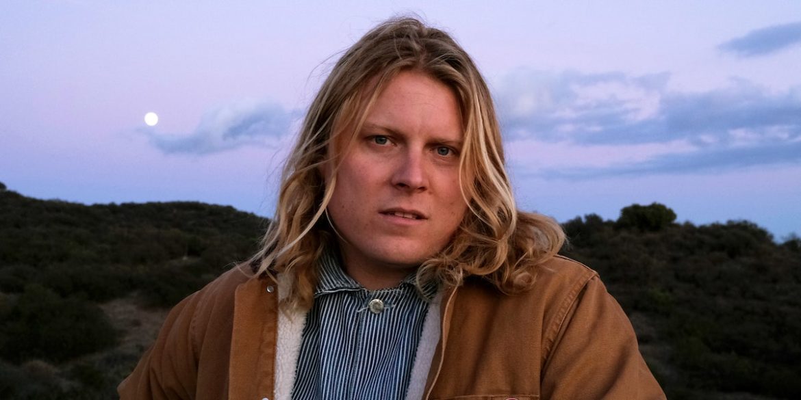 ty-segall-announces-new-album-“hello,-hi”,-shares-new-song:-listen