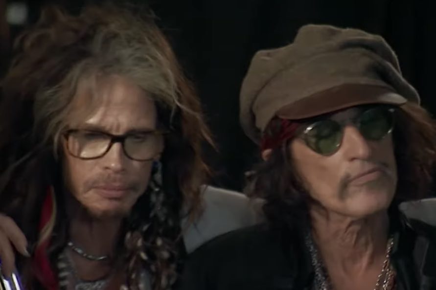 joe-perry-massive-bank-payment-stuns-aerosmith-fans