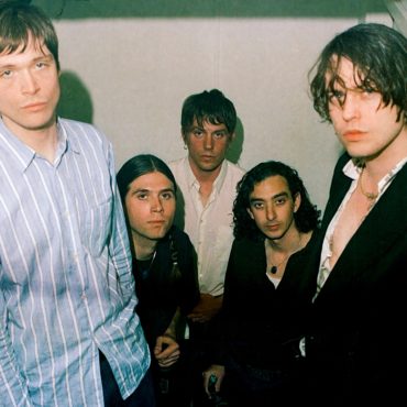 iceage-announce-tour-dates,-share-new-song-“all-the-junk-on-the-outskirts”:-listen