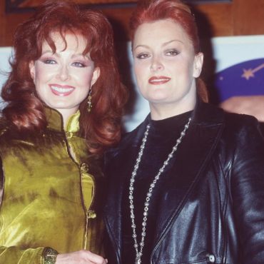 naomi-judd-of-country-duo-the-judds-dead-at-76