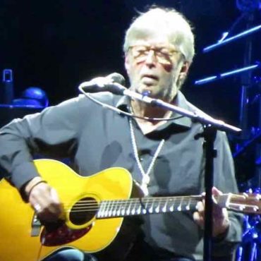 eric-clapton-suffers-health-emergency-on-tour