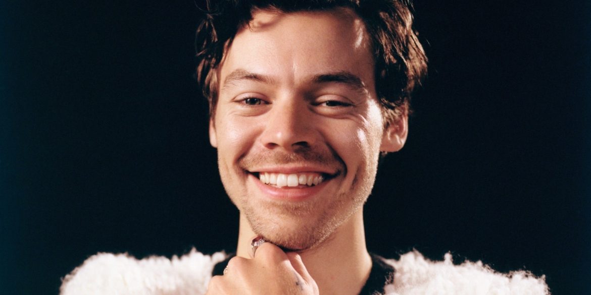 harry-styles-releases-new-album-harry’s-house:-listen-and-read-the-full-credits