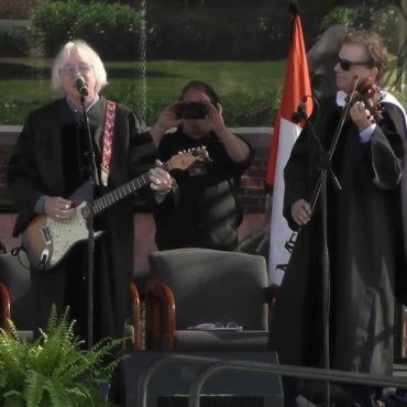 watch-rem.’s-mike-mills-play-“losing-my-religion”-at-mercer-university-commencement