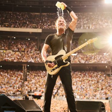 bruce-springsteen-&-the-e-street-band-announce-2023-tour