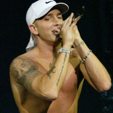 eminem-releases-20th-anniversary-edition-of-the-eminem-show:-listen