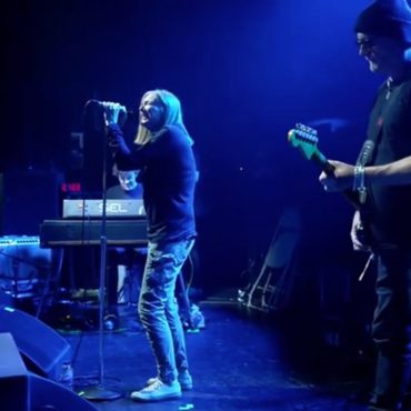 watch-portishead-play-their-first-show-in-7-years-at-war-child-uk-benefit-in-bristol