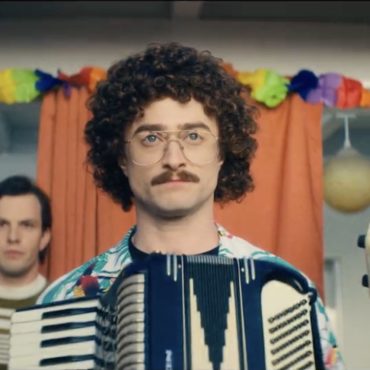 watch-daniel-radcliffe-as-weird-al-yankovic-in-the-trailer-for-new-biopic-weird