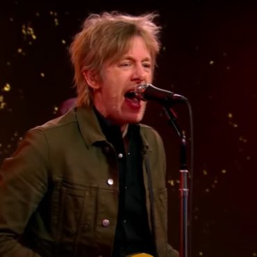 watch-spoon-play-three-songs-on-cbs-this-morning