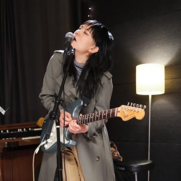 watch-thao-cover-bjork’s-“human-behavior”-for-mental-health-awareness-month