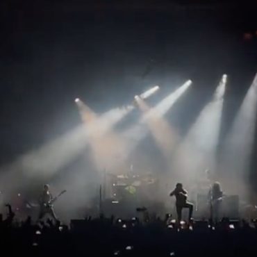 watch-my-chemical-romance-play-“the-foundations-of-decay”-live-for-the-first-time-at-reunion-tour-opener