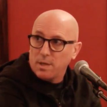 maynard-james-keenan-loses-voice-at-tool-show