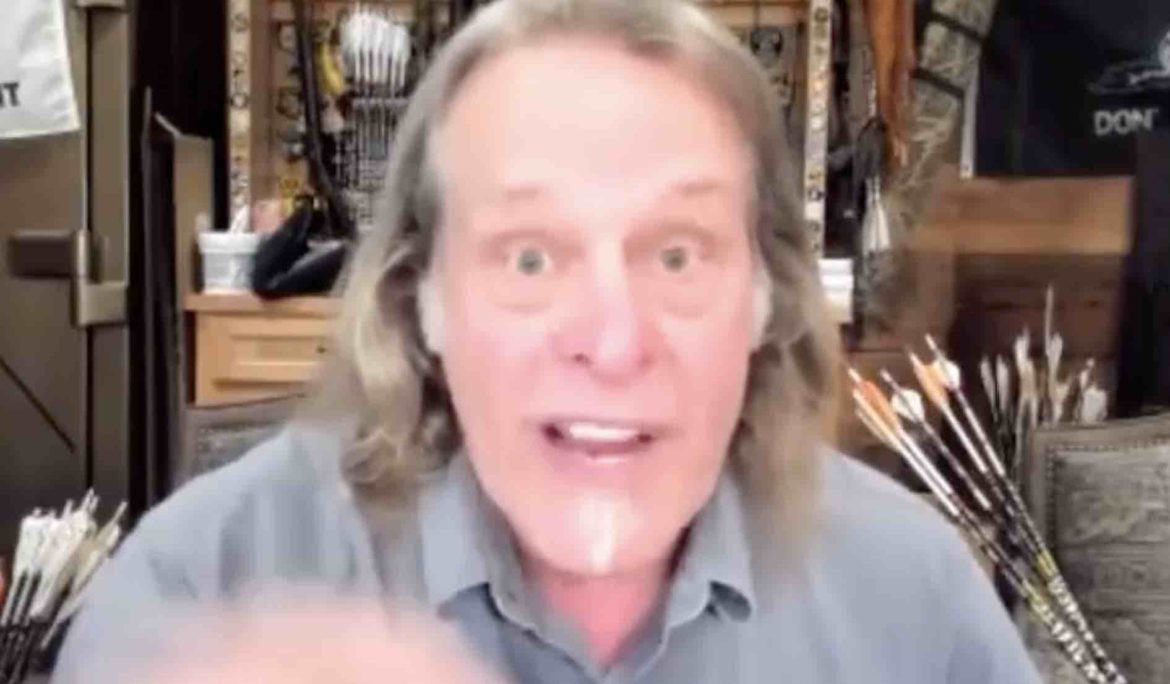 ted-nugent-attacks-don-mclean-in-sad-video