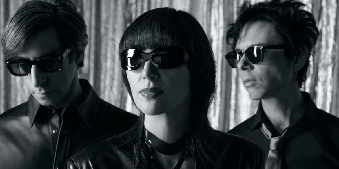 yeah-yeah-yeahs-announce-first-album-in-9-years,-share-video-for-new-song:-watch