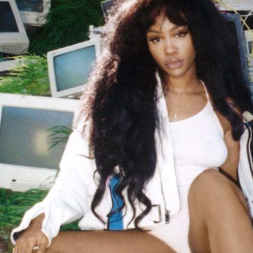 sza-celebrates-ctrl-anniversary-with-new-deluxe-album:-listen