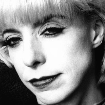 julee-cruise,-blue-velvet-and-twin-peaks-singer,-dies-at-65