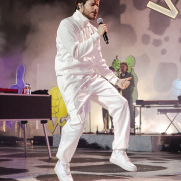 check-out-photos-of-rex-orange-county-at-the-santa-barbara-bowl