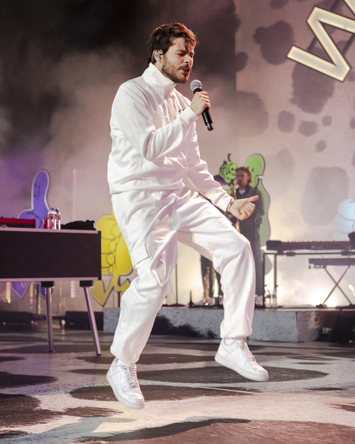 check-out-photos-of-rex-orange-county-at-the-santa-barbara-bowl