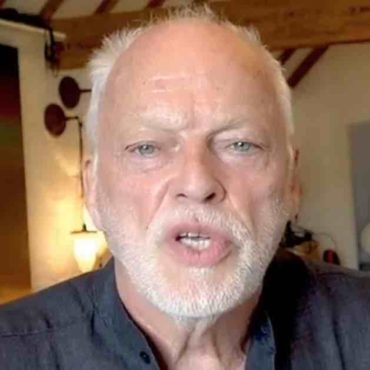 david-gilmour-sad-the-rolling-stones-email-leaks