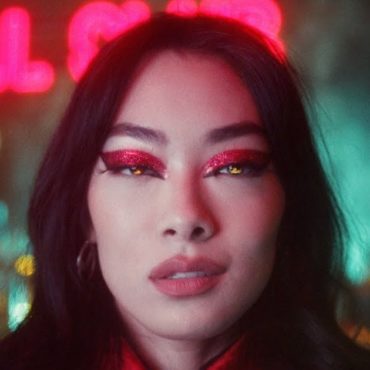 rina-sawayama-shares-new-“this-hell”-video:-watch