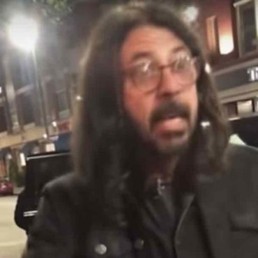 dave-grohl-tragic-phone-call-to-van-halen-leaks