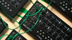 moog-mavis-review:-the-powerful-diy-analog-synthesizer-your-wallet-has-been-waiting-for