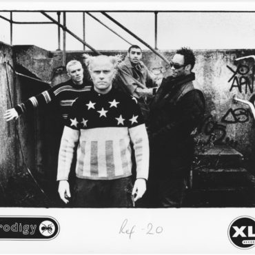 the-prodigy-announce-25th-anniversary-reissue-of-“the-fat-of-the-land,”-share-remix-of-“firestarter”