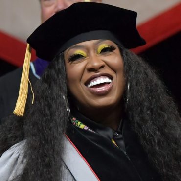 missy-elliott-offers-advice-to-artists-working-on-sophomore-albums