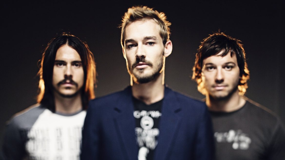 silverchair-singer-suffers-attack-before-arrest