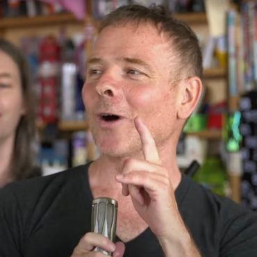 watch-belle-and-sebastian-on-npr’s-tiny-desk-concert