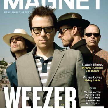 happy-birthday-scott-shriner-(weezer)