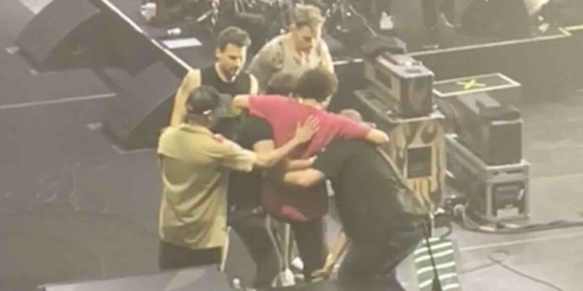 rage-against-the-machine-singer-collapses-at-concert