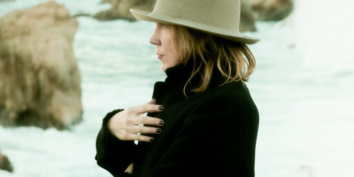 beth-orton-shares-video-for-new-song-“forever-young”