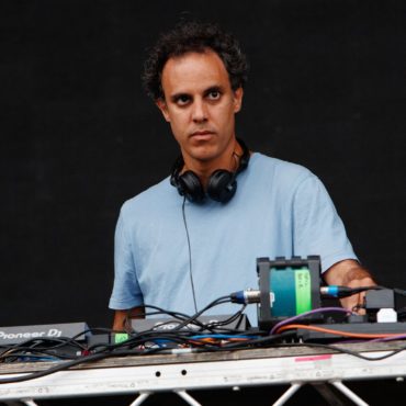 listen-to-four-tet’s-new-song-“scythe-master”