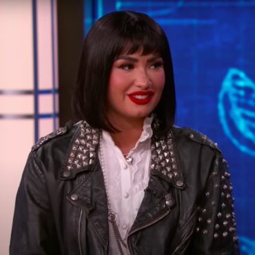 demi-lovato-visited-kimmel-with-a-dimmu-borgir-story-after-gashing-their-head-on-a-crystal