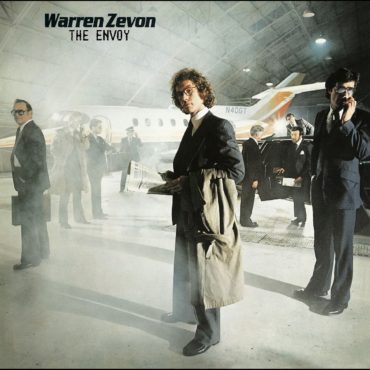 warren-zevon-released-“the-envoy”-40-years-ago-today