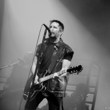 letting-go-while-holding-on:-nine-inch-nails-play-two-nights-in-philadelphia