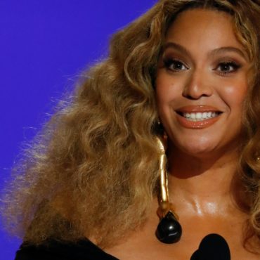 beyonce-reveals-tracklist-and-composer-credits-for-new-album-renaissance