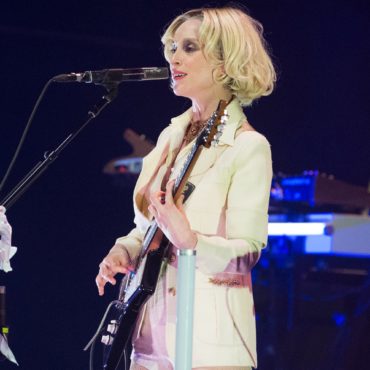 st.-vincent-to-play-weeklong-musical-residency-on-colbert