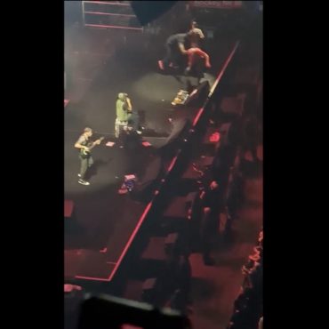 tom-morello-accidentally-tackled-by-security-chasing-rage-against-the-machine-stagecrasher