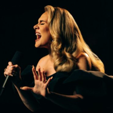 adele-announces-rescheduled-dates-for-long-delayed-las-vegas-residency