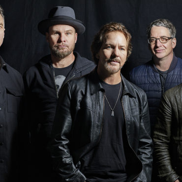 eddie-vedder-is-unable-to-tour-with-pearl-jam