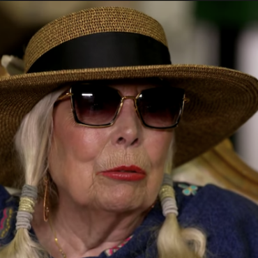 watch-joni-mitchell-discuss-her-surprise-newport-folk-festival-appearance-on-cbs-mornings