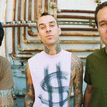 blink-182-new-release-with-tom-delonge-revealed