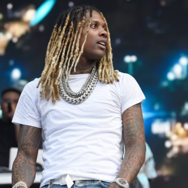 lil-durk-injured-in-stage-pyrotechnic-incident-at-lollapalooza-2022